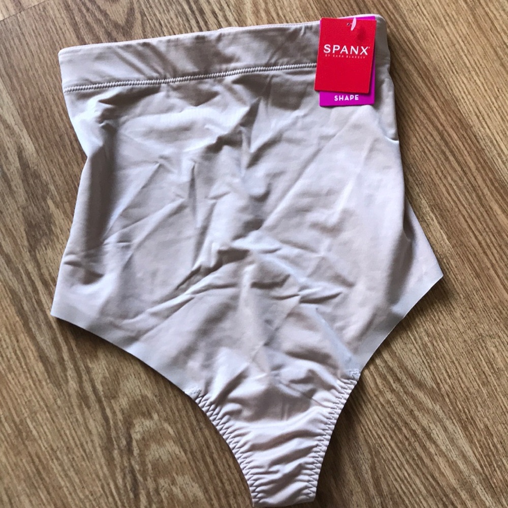 NWT: SPANX High Waisted Thong